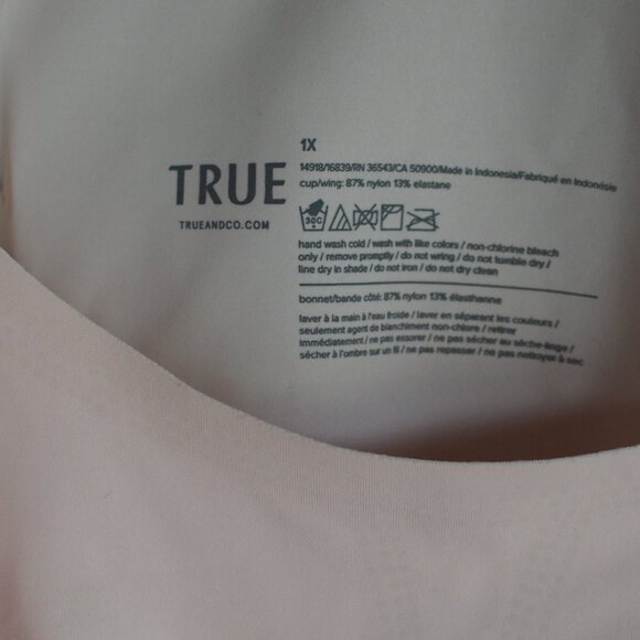 True & Co | Body Scoop Neck Bra - Picture 3 of 5